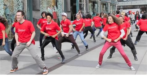 What Is a Flash Mob Dance and Its Impact on Modern Culture